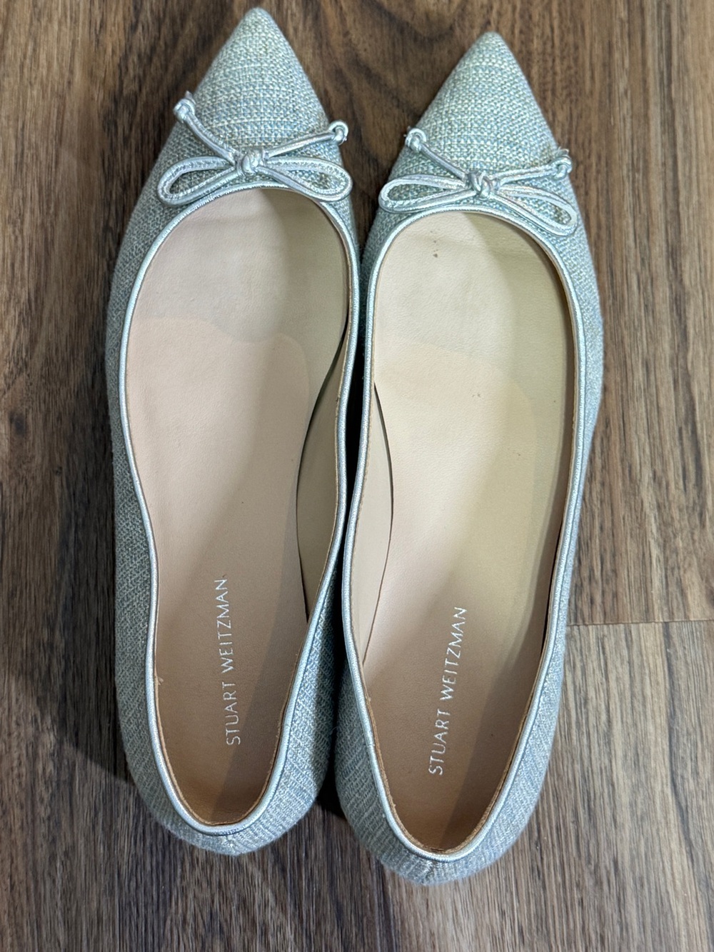 Stuart Weitzman Gabby Bow Pointed  Womens Flats in Gray Shimmery Fabric Sz. 7 - Picture 9 of 14
